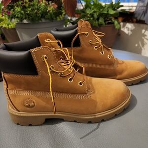 Timberland Tan Leather Boots